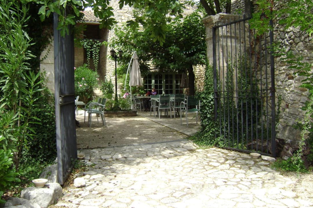 Blick auf den Innenhof Hotel La Magnanerie De Bernas