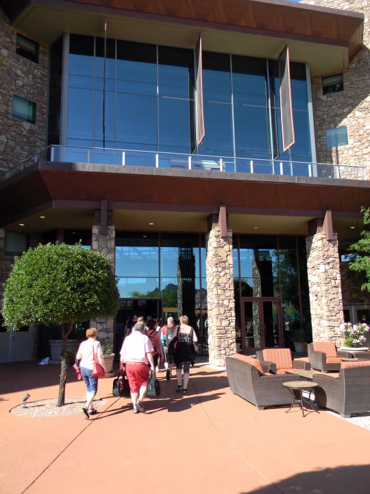 Lobby We-Ko-Pa Resort & Conference Center