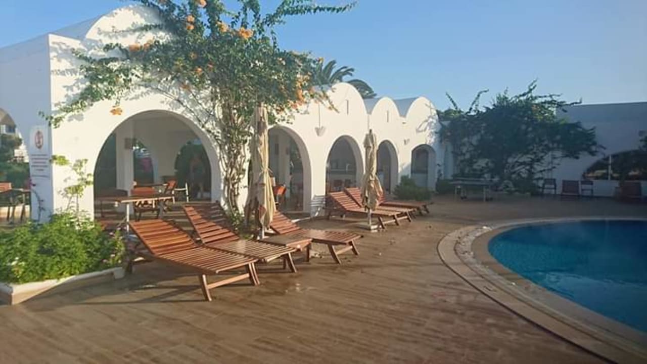 Pool Club Salammbô Hammamet