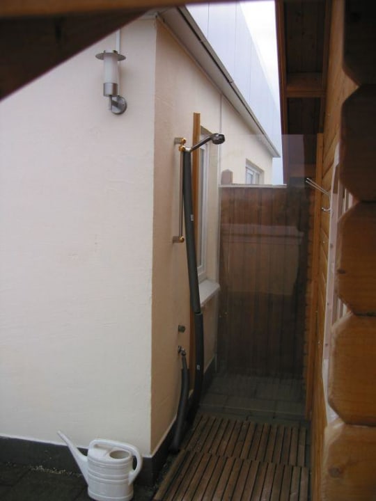 Quality Augsburg - Dusche der Sauna Quality Hotel Augsburg