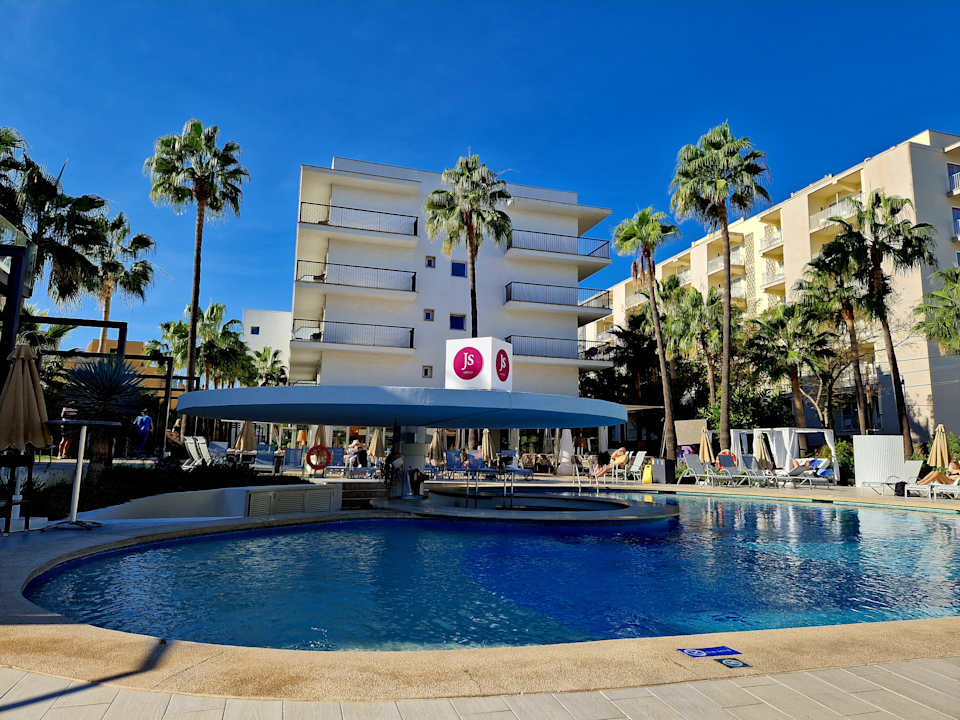 Pool JS Palma Stay