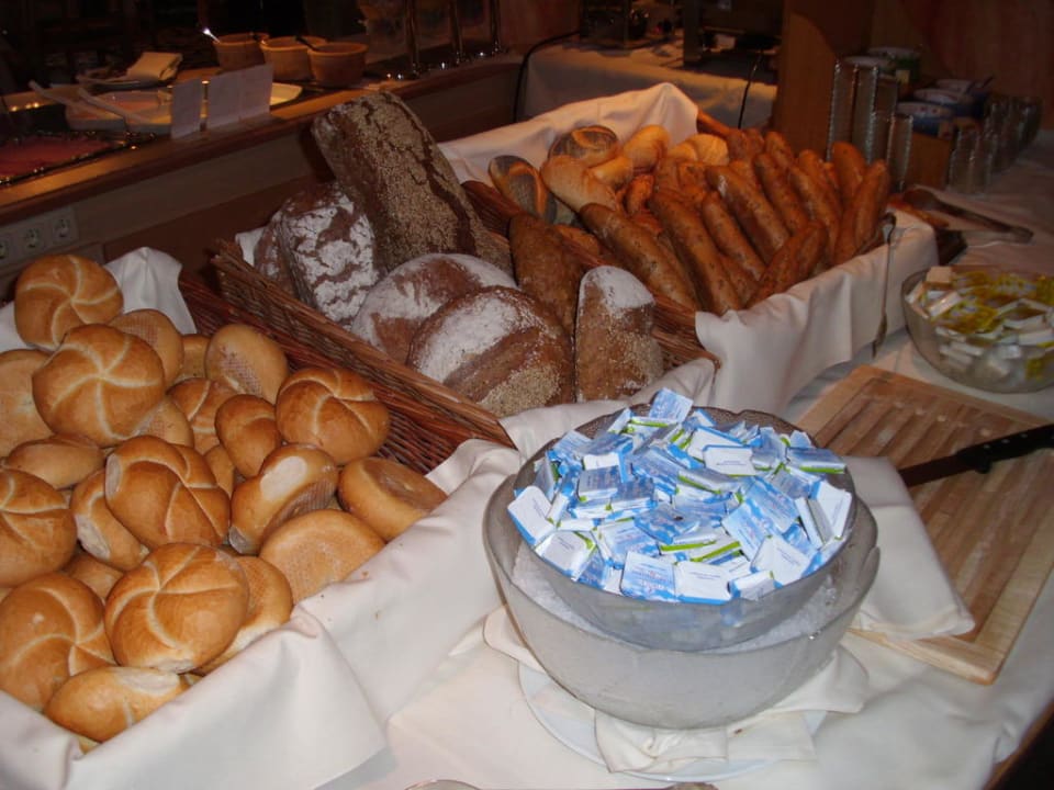 Frühstücksbuffet Hotel Alpenhof