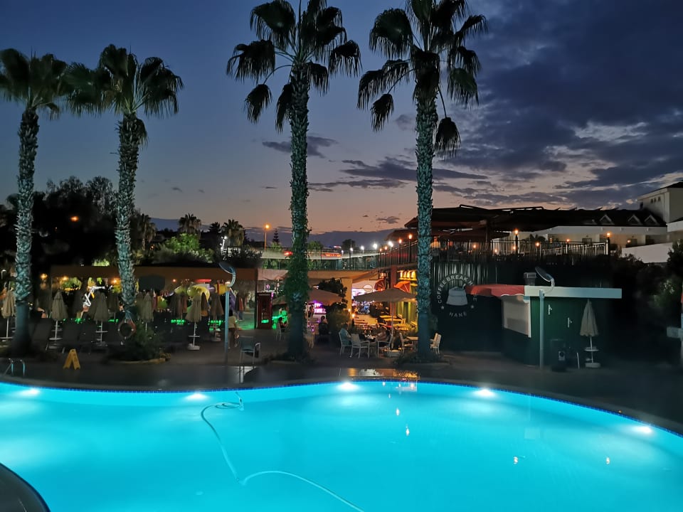 Pool Hane Family Resort