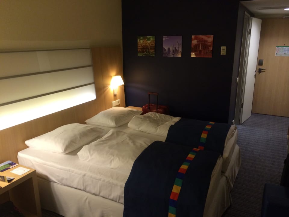 Zimmer Park Inn by Radisson Frankfurt Airport