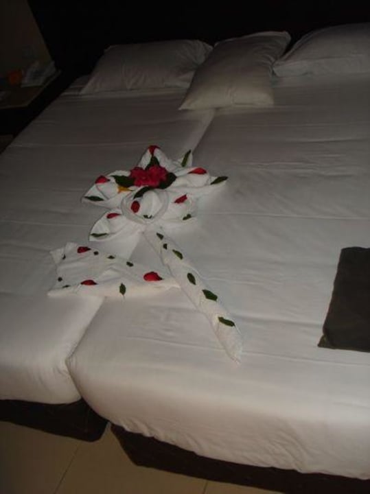 Handtuchkunst Jaz Dar EL Madina