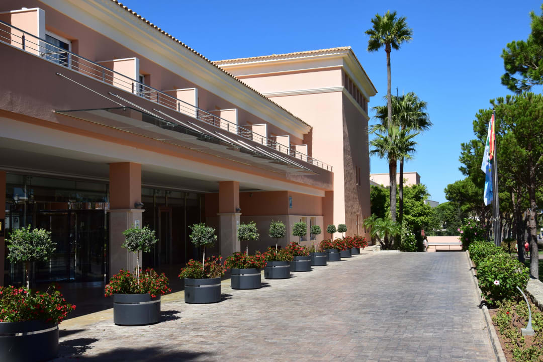 Eingang Hipotels Barrosa Garden