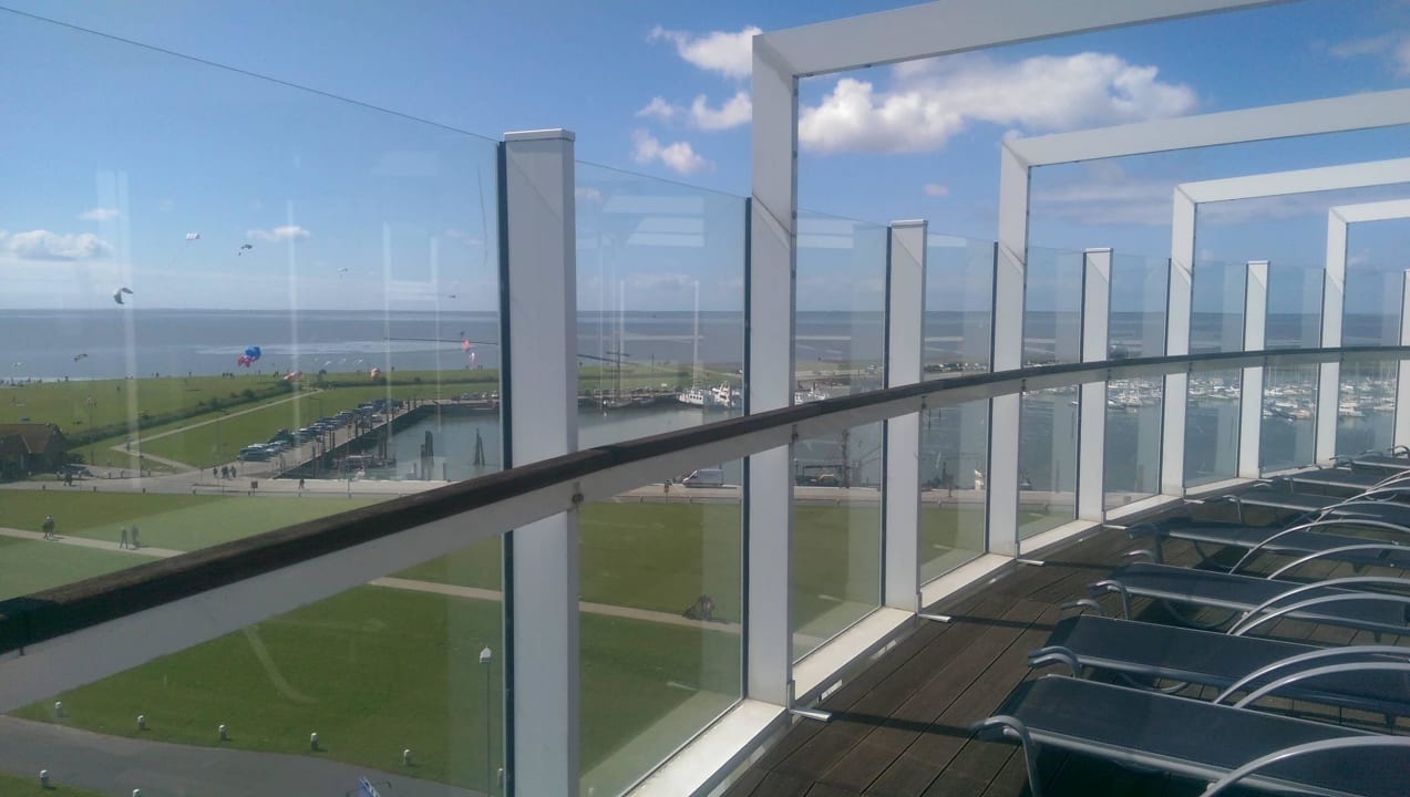 Relax- und Wellnesszone Aussenbereich Westdeck Hotel Fährhaus