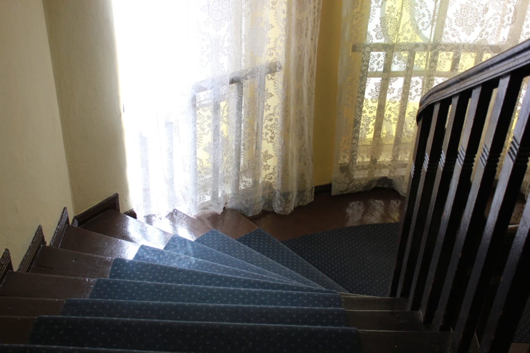 Hotel Piast  лестница Hotel Piast