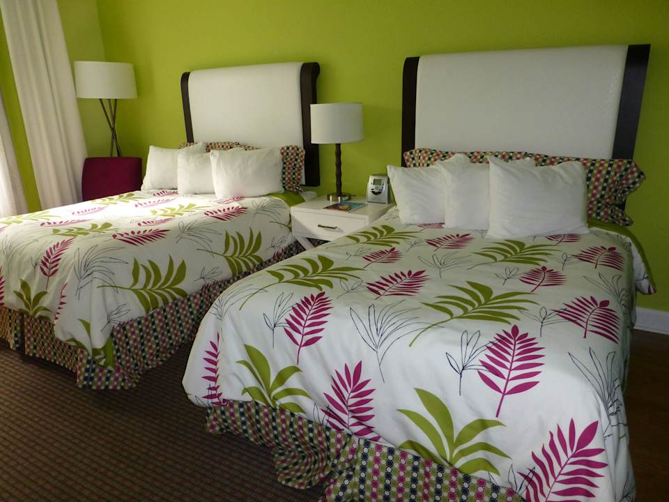 Bett Hotel Indigo St. Petersburg Downtown