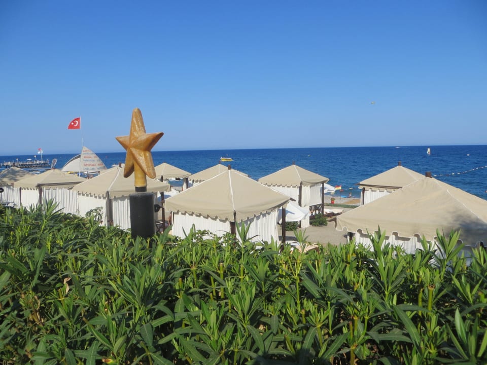 Blick auf die "Sultan für einen Tag"- Pavillons Limak Limra Hotel & Resort