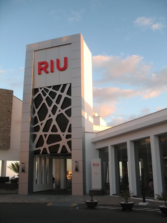 Außenansicht Hotel Riu Vistamar
