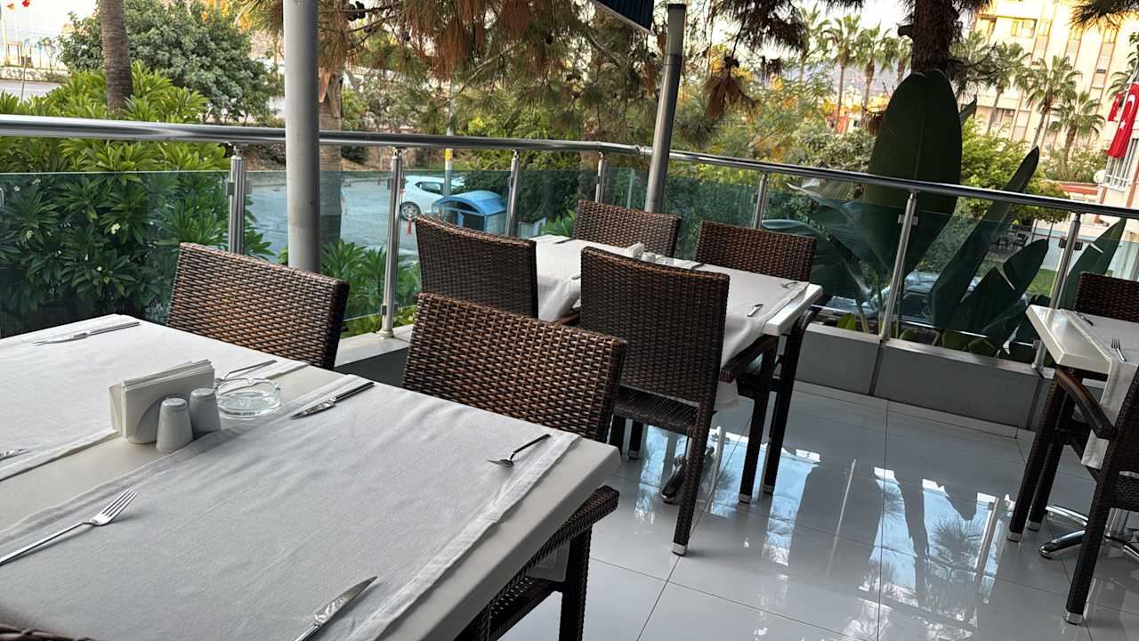 Gastro Blue Diamond Alya