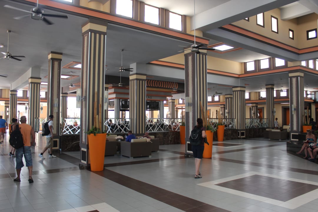 Lobby Hotel Riu Touareg