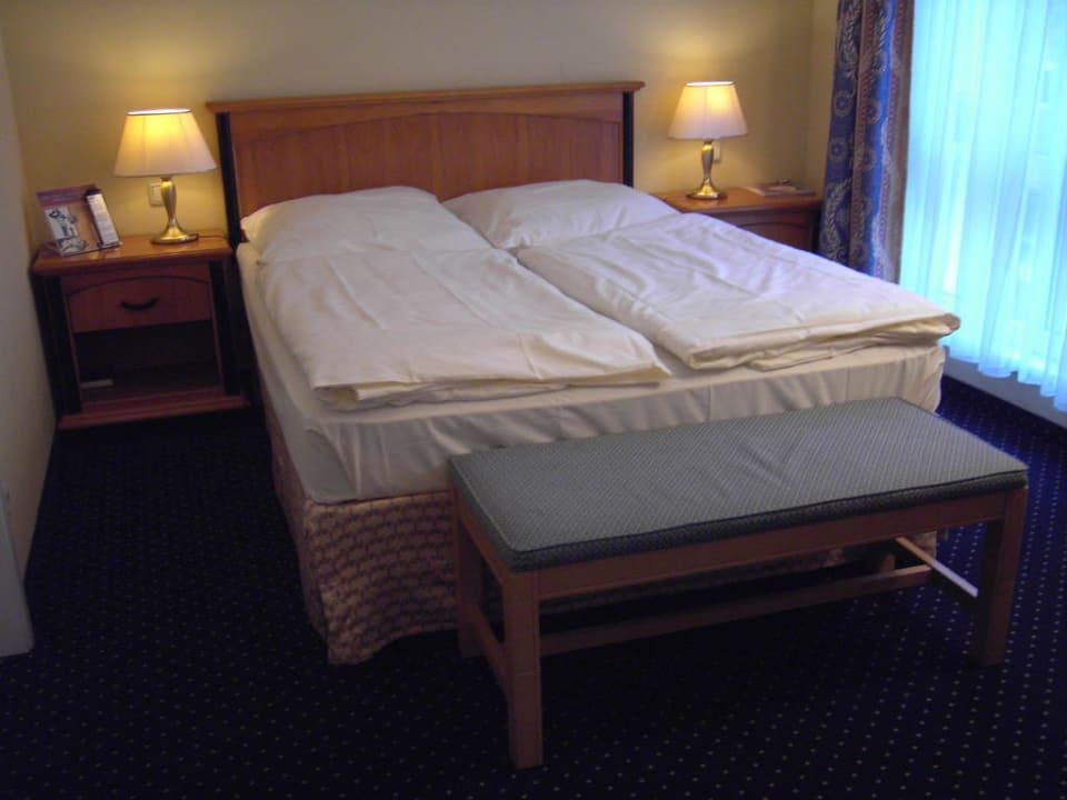 Doppelbett Relexa Hotel Bellevue Hamburg