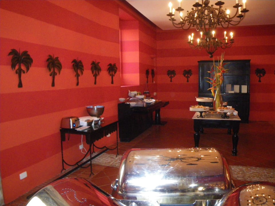 Frühstücksbuffet Hodelpa Nicolás de Ovando