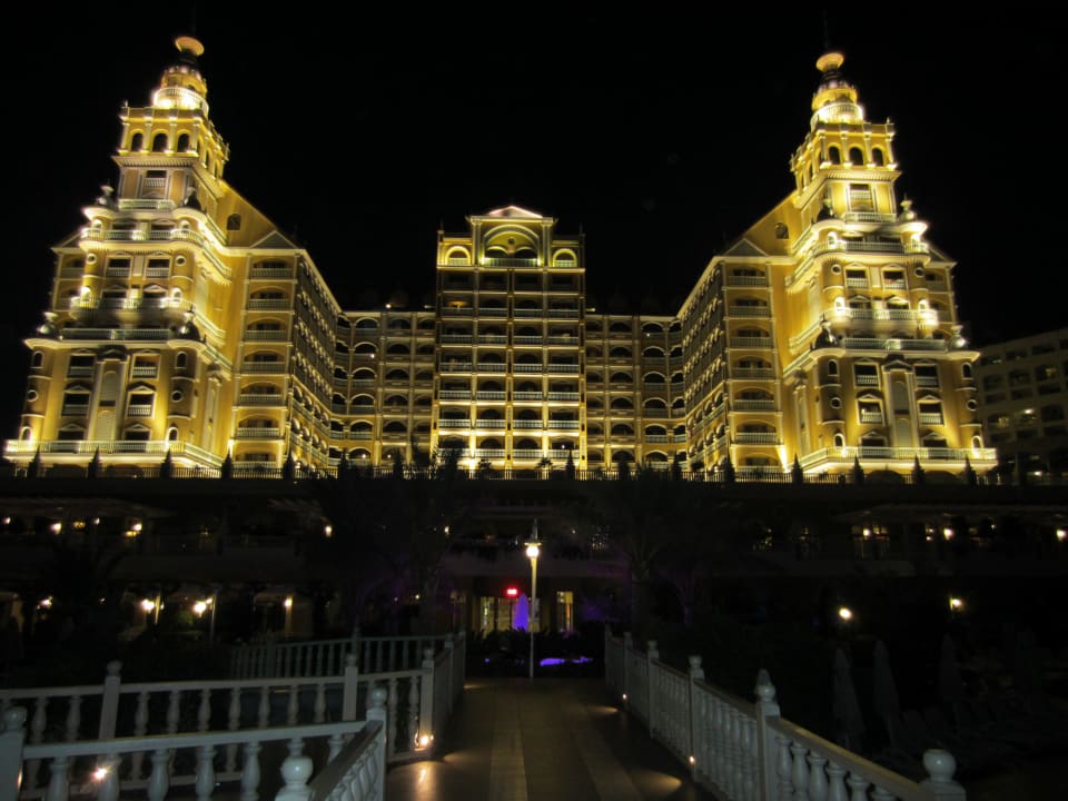 Nachtansicht Royal Holiday Palace