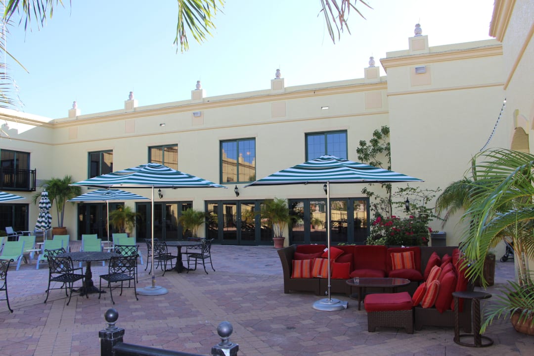 Dachterrasse des Haupthauses Hotel The Inn on Fifth