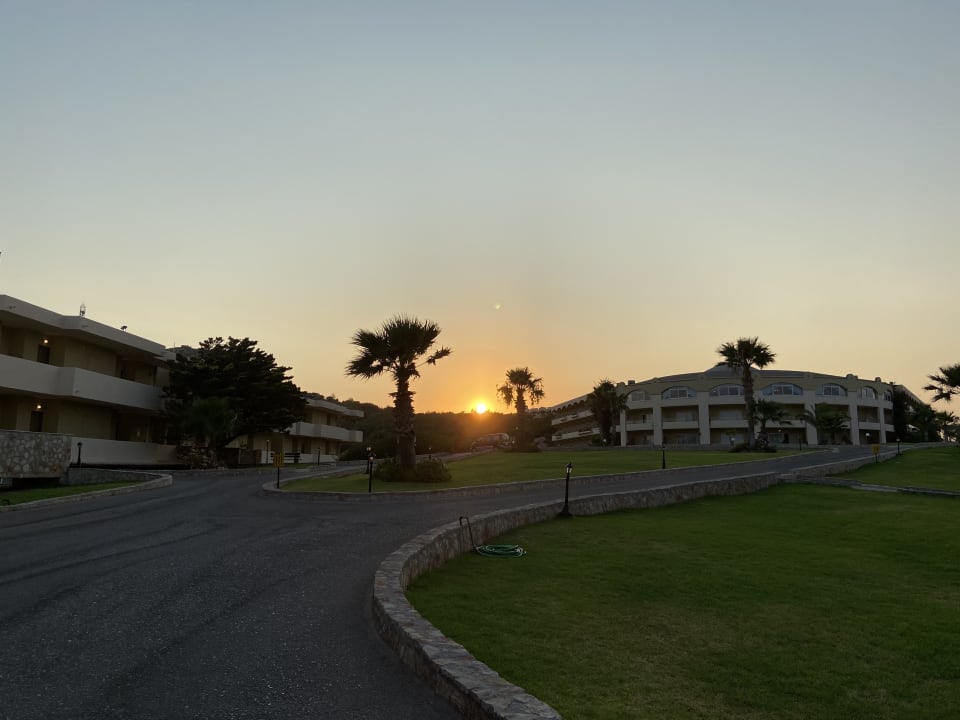 Außenansicht Hotel Kalithea Horizon Royal