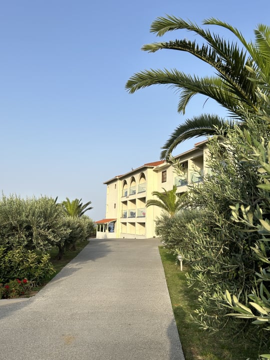 Zimmer Akrathos Beach Hotel