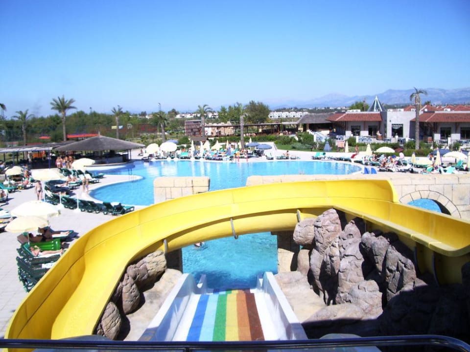Blick auf den Pool TUI KIDS CLUB Felicia Village