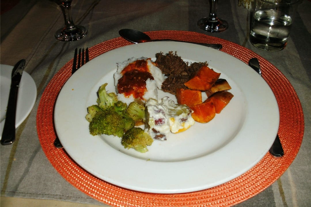 Abendessen: Hauptgericht Hotel Kwara Camp
