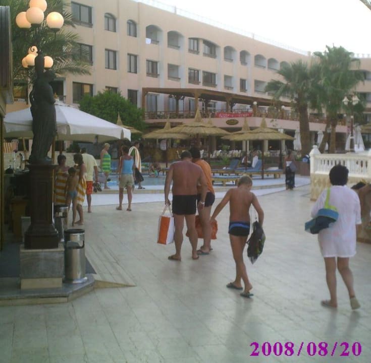 Die Sonne ist weg Beach Albatros Resort