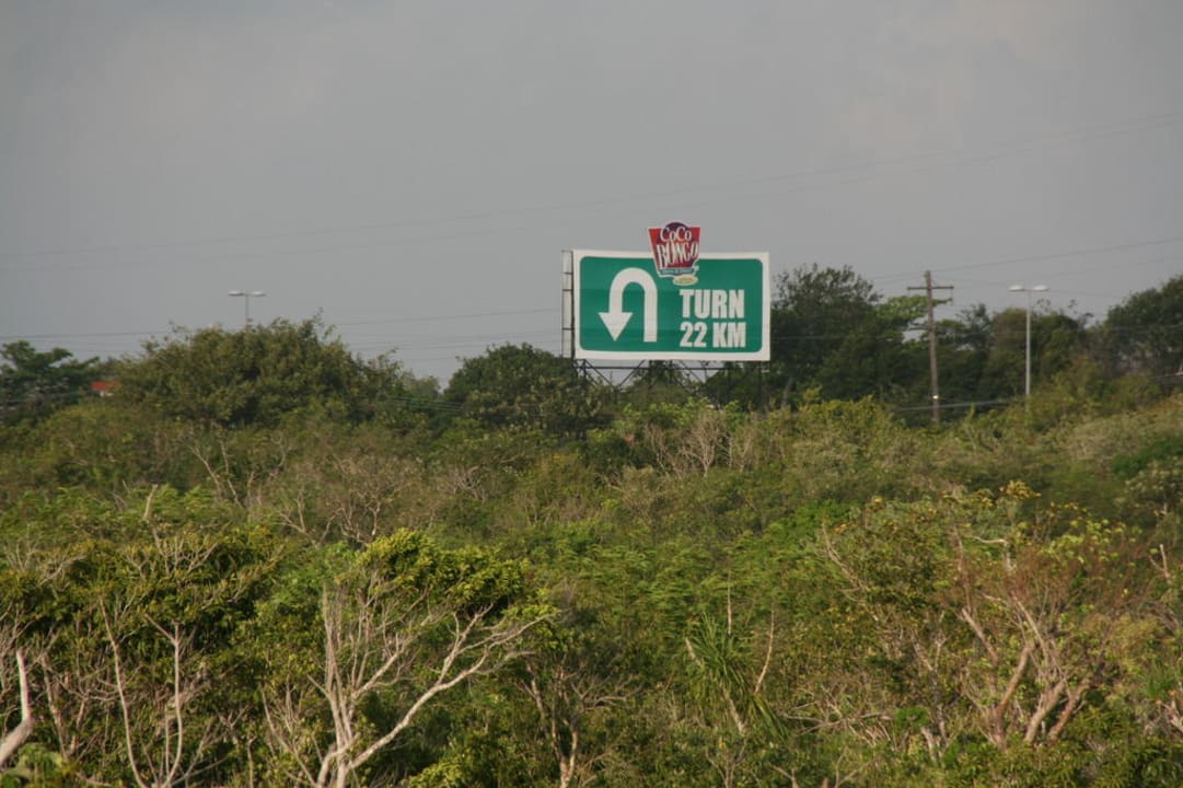 Straßenlärm ist allgegenwärtig Catalonia Royal Tulum Beach & Spa Resort - Adults only