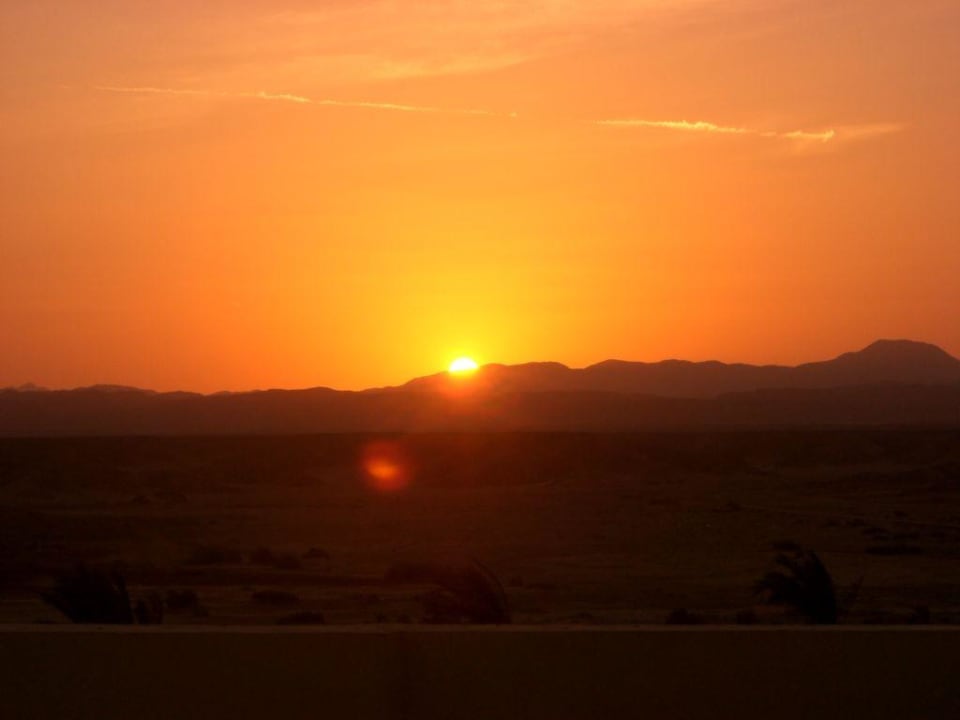 Sonnenuntergang in der Wüste Jaz Solaya