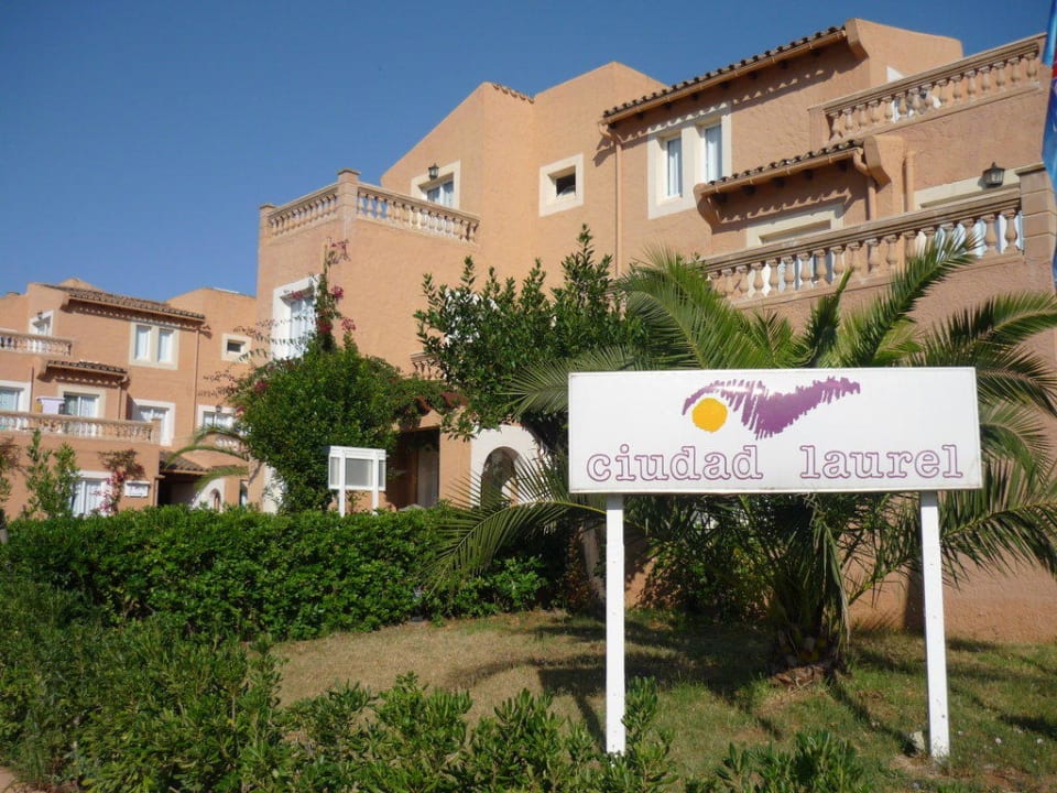 Außenansicht Aparthotel Ciudad Laurel