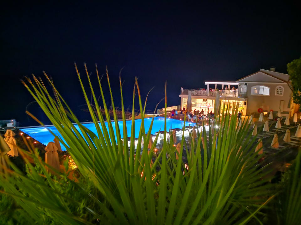 Pool Alexandra Beach Resort & Spa