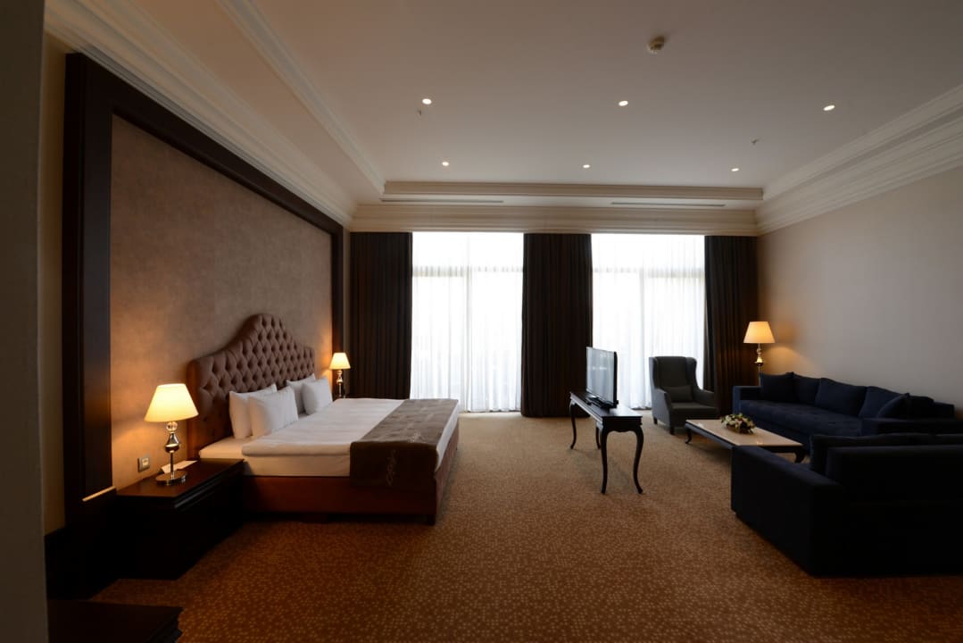 Zimmer Isfanbul Holiday Home & Suites