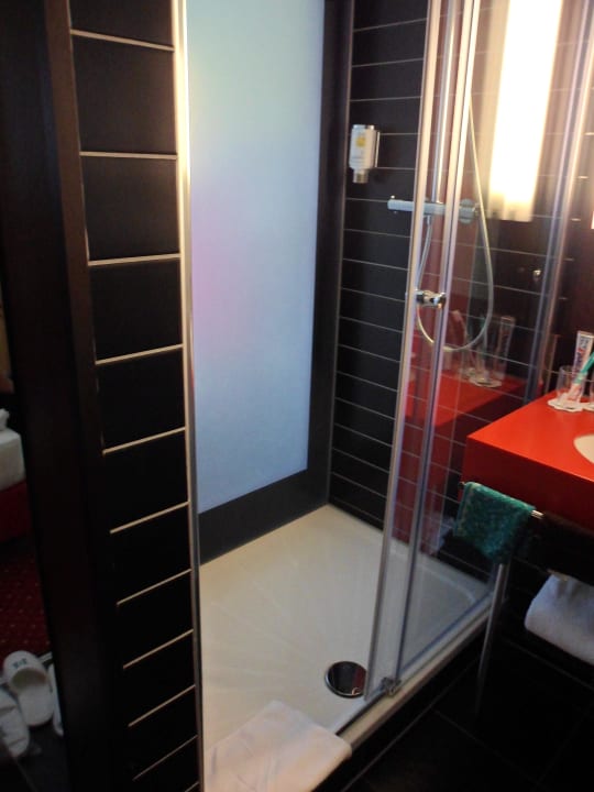 Dusche für 2 Personen Best Western Plus Amedia Art Salzburg
