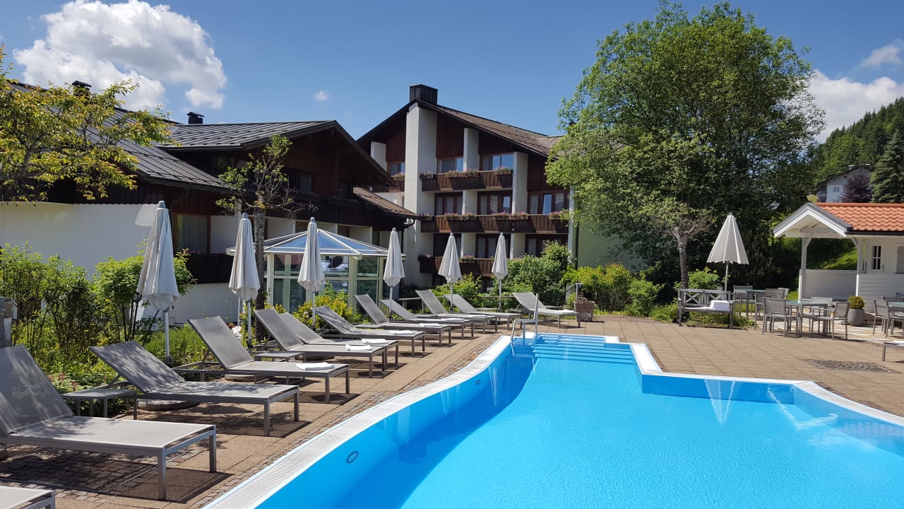 "Außenpool" Hotel Allgäu Sonne (Oberstaufen) • HolidayCheck (Bayern