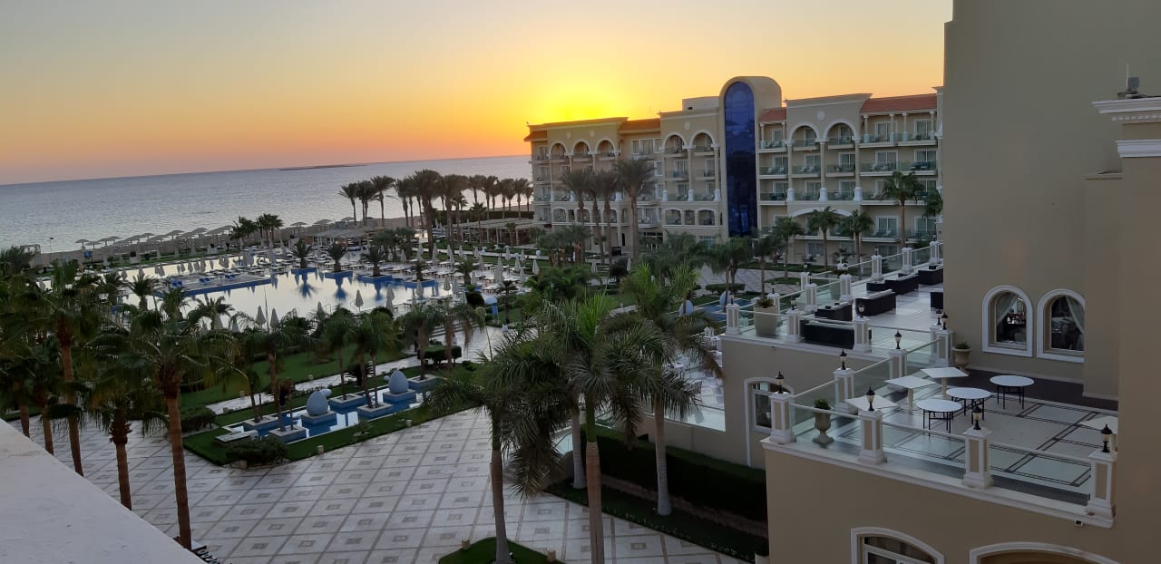 Ausblick Premier Le Reve Hotel & Spa
