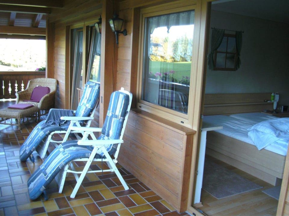 Der riesige Balkon Ferienwohnungen Gästehaus Lärcheck