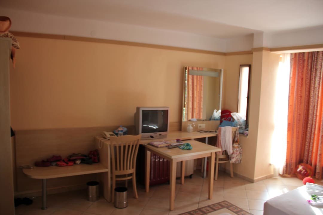 TV, etc. VONRESORT Golden Beach