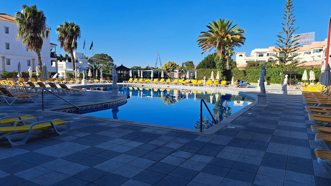 Pool Muthu Oura Praia Hotel