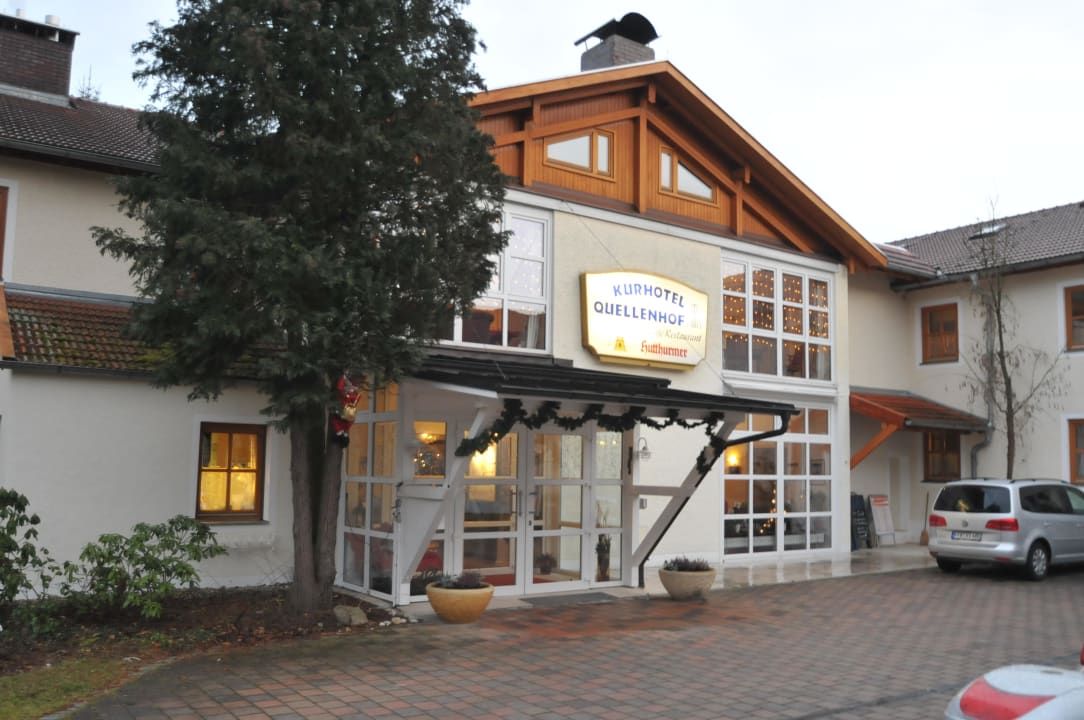 Herzlich Willkommen  Hotel Quellenhof