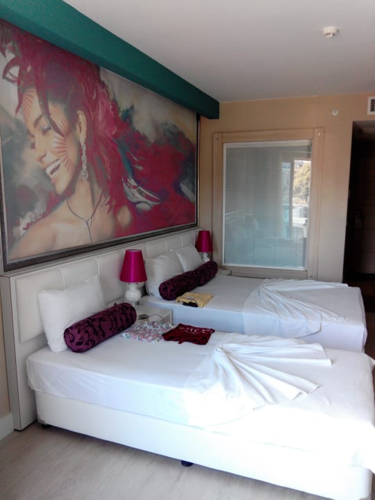 Modernes Zimmer Sultan of Dreams Hotel & Spa