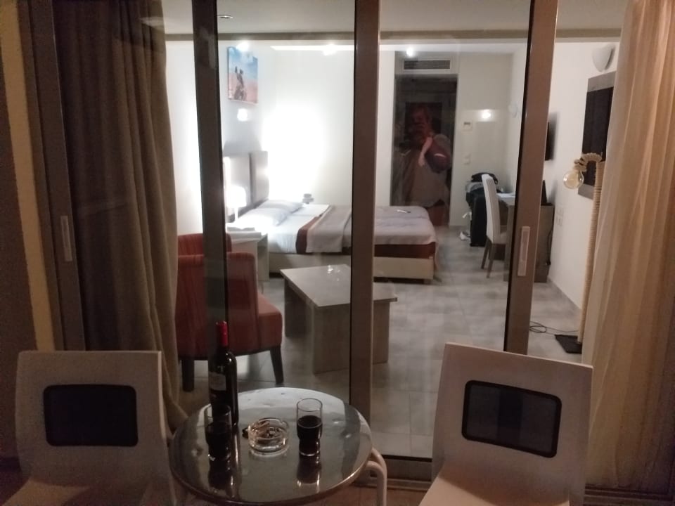 Zimmer Olympian Bay Grand Resort