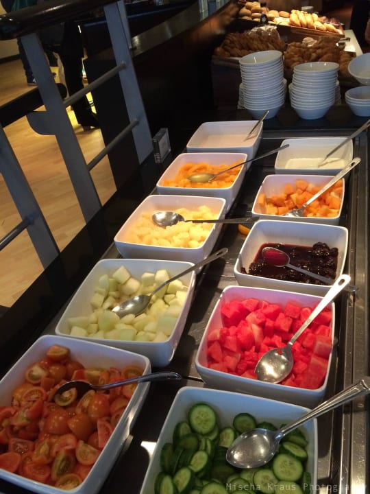 Frühstücksbuffet The Tower - A Guoman Hotel