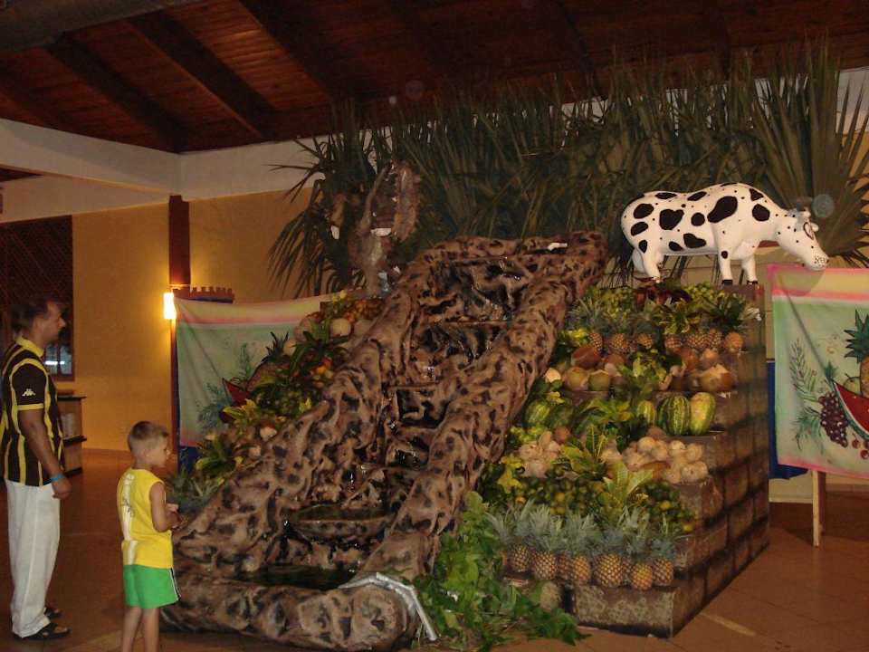 Themenbüffet im El Catredal Grand Palladium Select Bávaro Resort & Spa