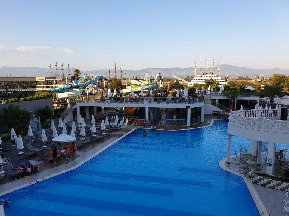 Pool J'adore Deluxe Hotel & Spa