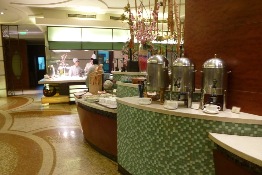 Teil des Frühstücksbüffets Hotel Majesty Plaza Shanghai