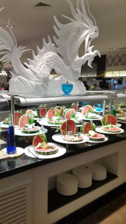 So viel Arbeit und Fleiß steckt drin! Well Palace Side