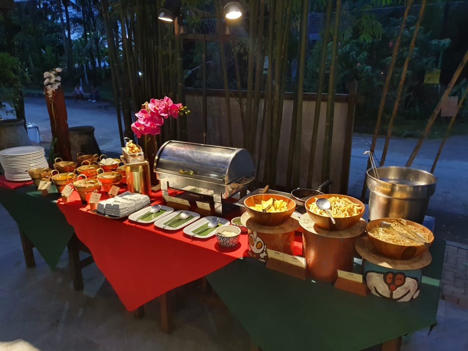 Gastro Khaolak Bhandari Resort & Spa