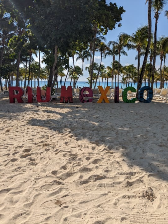 Strand Hotel Riu Tequila