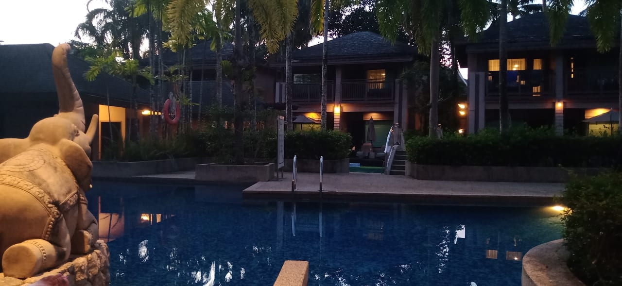 Pool La Flora Khao Lak