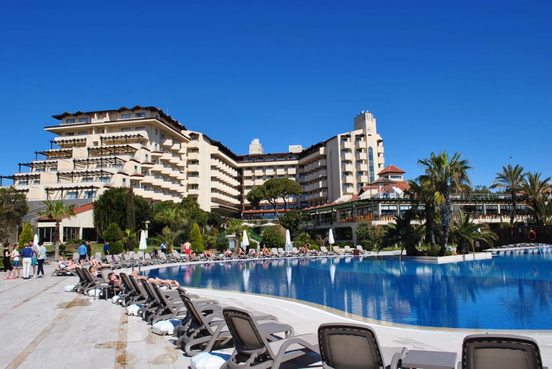 Hotel z basenem Bellis Deluxe Hotel