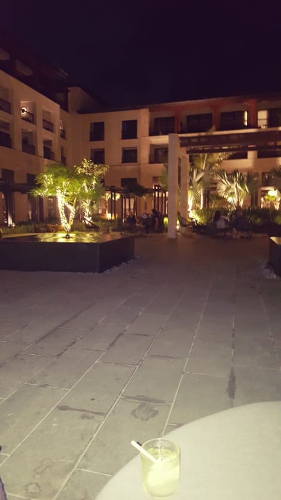 Außenansicht Lopesan Costa Bávaro Resort, Spa & Casino